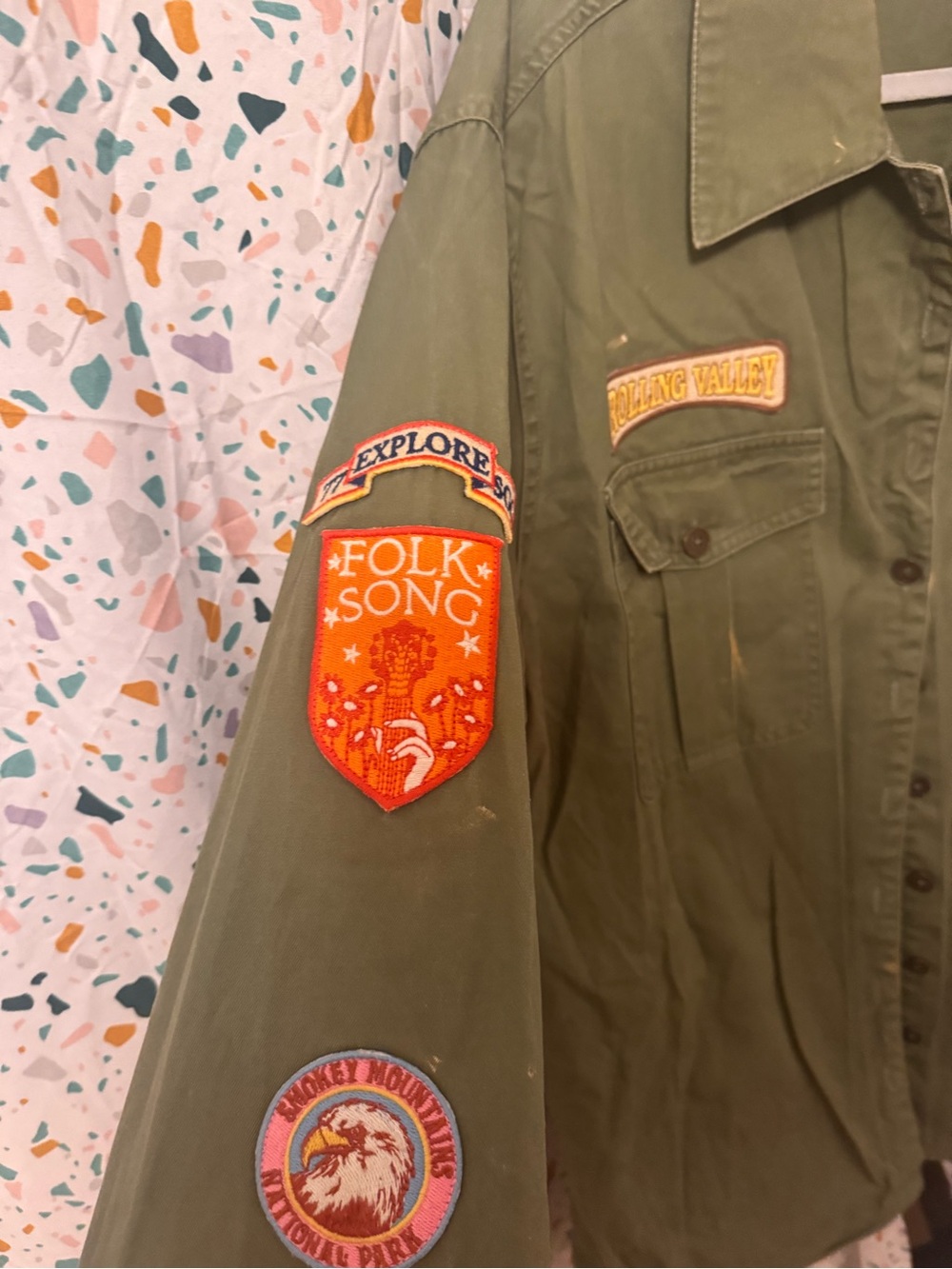 Spell button up. - Picture 2 of 11